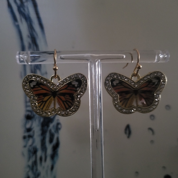 Summer cute goldtone earrings - Picture 2 of 3